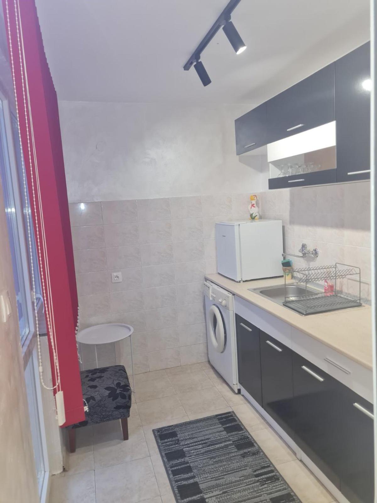 Ferienwohnung Day And Night Weliko Tarnowo Exterior foto